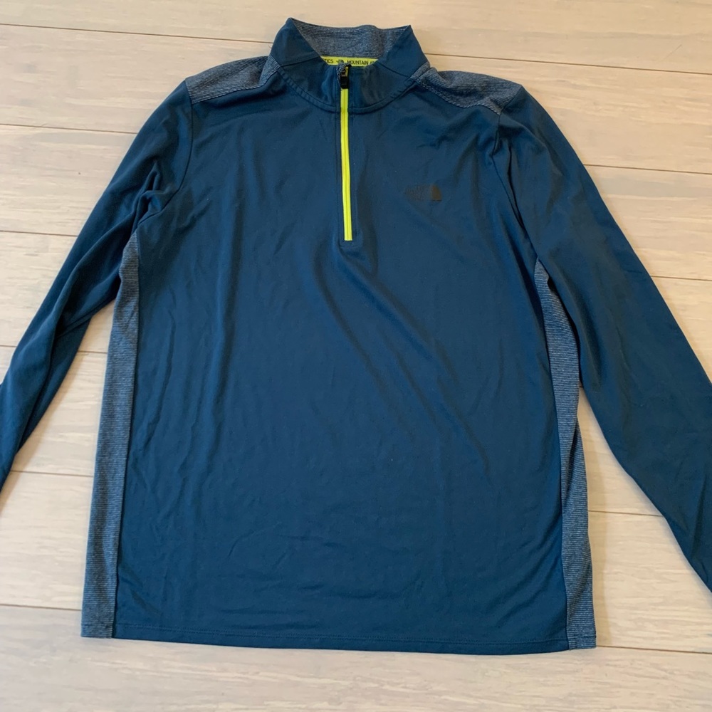 North face quarter zip